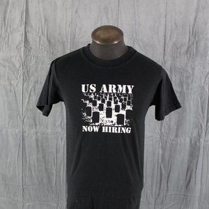 Vintage Graphic T-shirt - US Army Now Hiring Protest Shirt - Men's Small